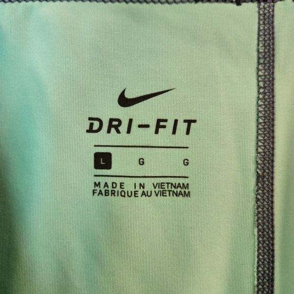Womens L Nike Dri-Fit Legging 3/4 Crop Green Pattern - Picture 2 of 11